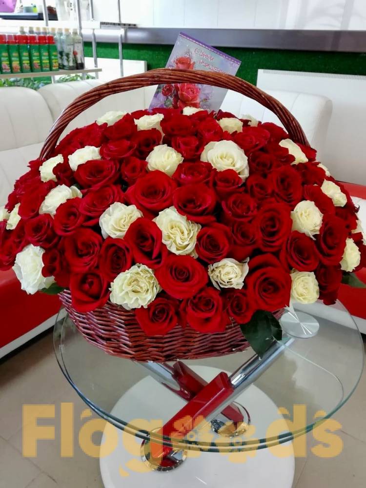 Корзина «Королеве» за 81 521 руб.